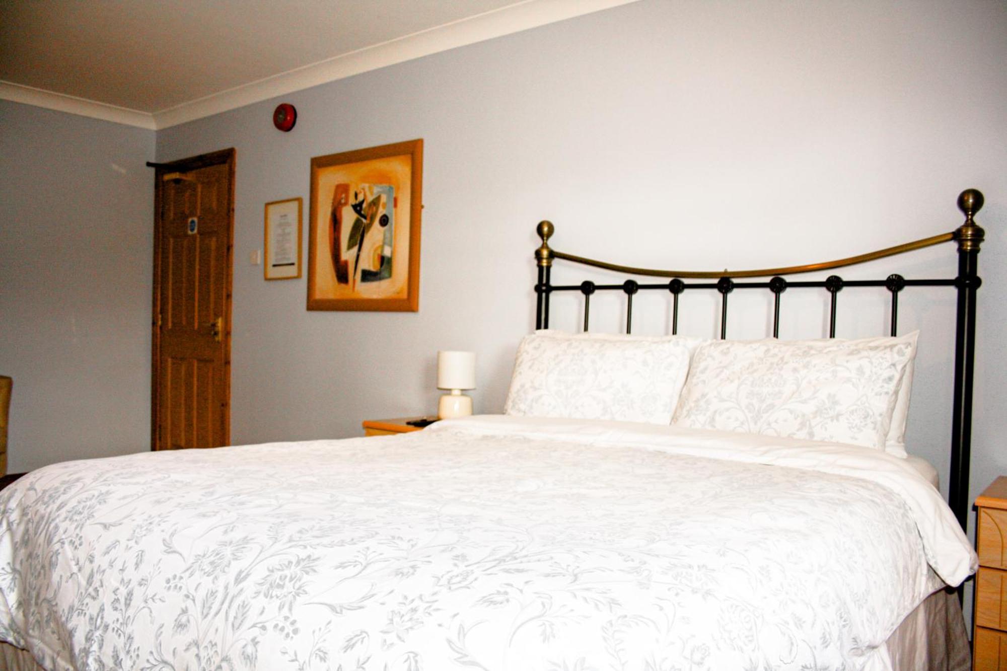 The Coach Inn Strabane Exterior photo
